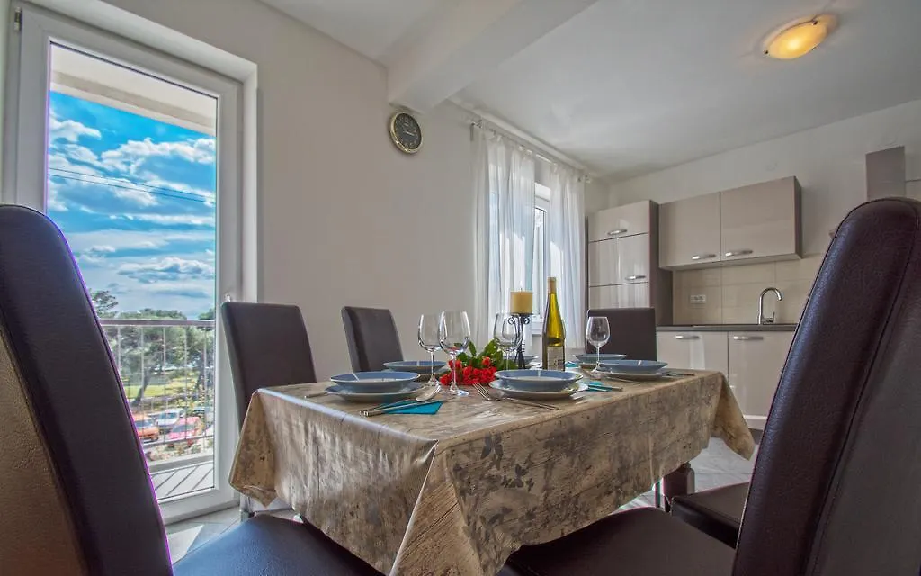 Apartment Marty Crikvenica 0*,